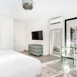By Riva - Contemporary 1 Bedroom Luxury Inside Puerto Banus Διαμέρισμα *