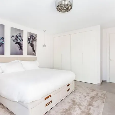 Apartment By Riva - Contemporary 1 Bedroom Luxury Inside Puerto Banus Marbella