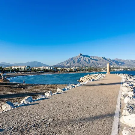 By Riva - Contemporary 1 Bedroom Luxury Inside Puerto Banus Apartman *