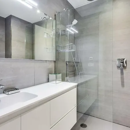 Apartment By Riva - Contemporary 1 Bedroom Luxury Inside Puerto Banus Marbella