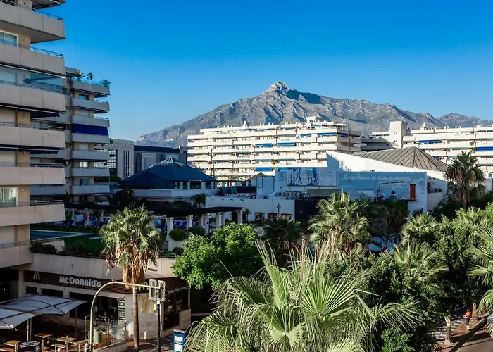 By Riva - Contemporary 1 Bedroom Luxury Inside Puerto Banus Appartement *
