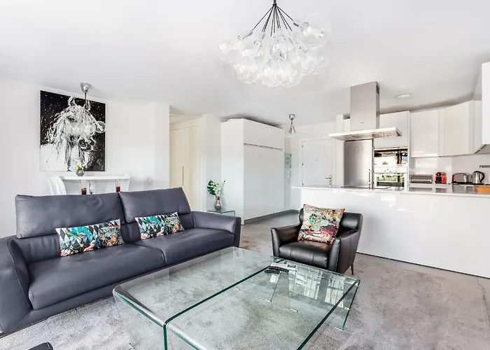 By Riva - Contemporary 1 Bedroom Luxury Inside Puerto Banus Marbellac