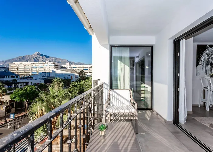 By Riva - Contemporary 1 Bedroom Luxury Inside Puerto Banus Apartment *