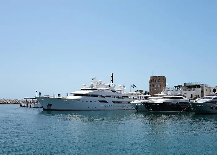 By Riva - Contemporary 1 Bedroom Luxury Inside Puerto Banus Apartment Marbella