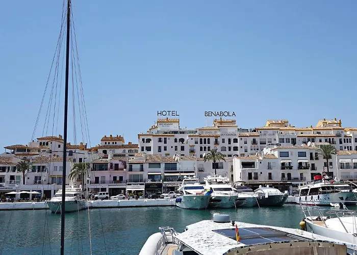 Apartment By Riva - Contemporary 1 Bedroom Luxury Inside Puerto Banus Marbella
